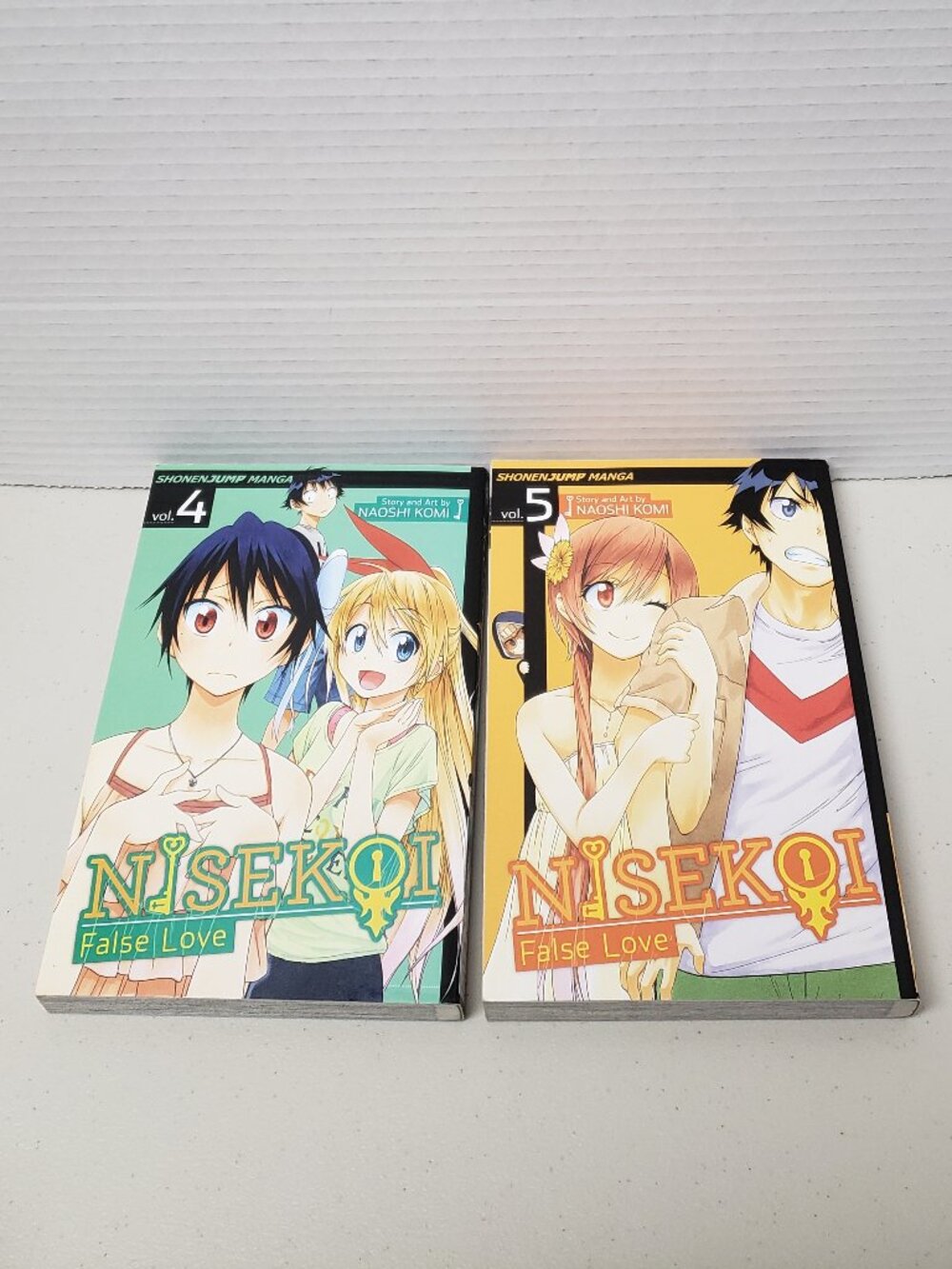 Nisekoi: False Love Volume 4 & 5 Manga